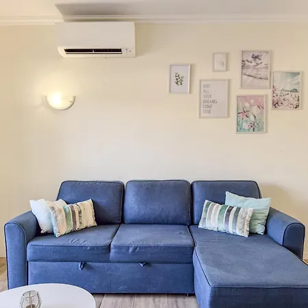 #406 Modern 1br With Pool Near Oura Strip Apartment *